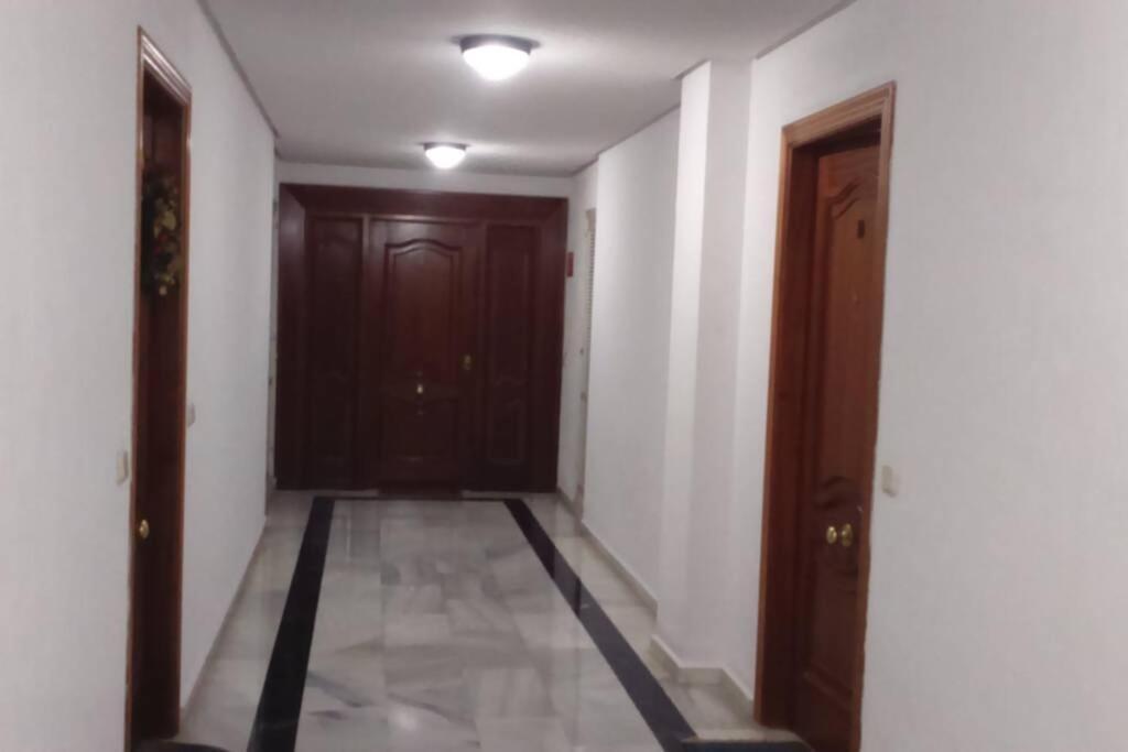Fuengirola , Beach, Centre ,Balcony With Seaview, For 4 Persons Esterno foto
